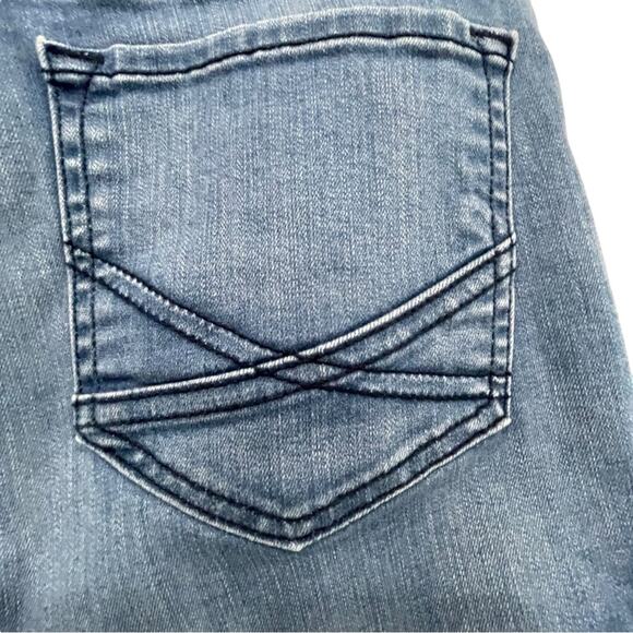 NYDJ Straight Leg Stretchy Soft Jeans Size 6 - Picture 3 of 9